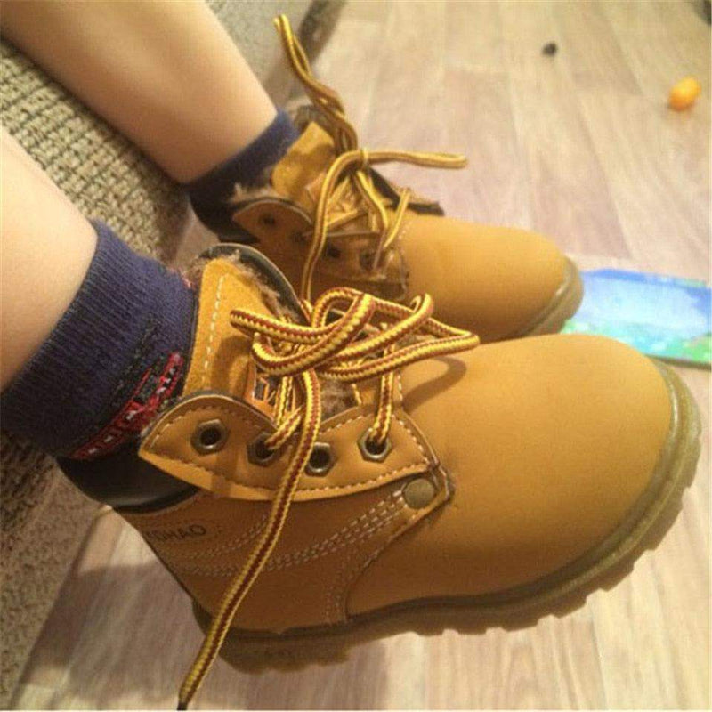 Botas de Inverno para Crianças: Conforto e Estilo para os Dias Frios - HalloStore